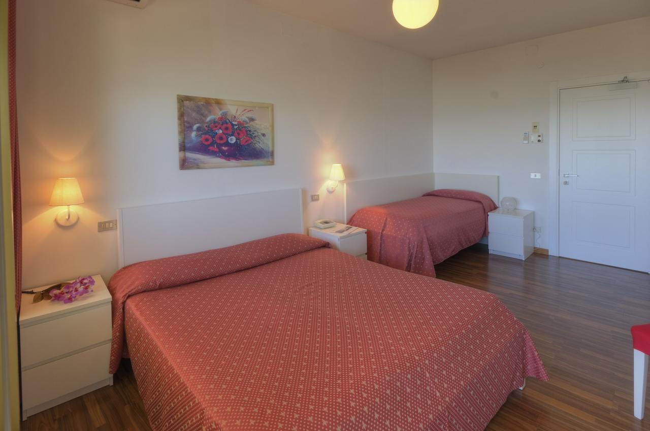 Hotel Eden Gigli 努马纳 外观 照片